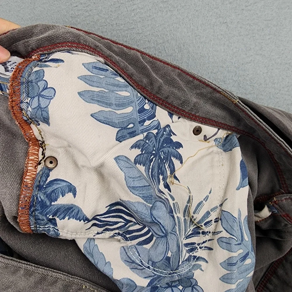 Tommy Bahama tommy bahama